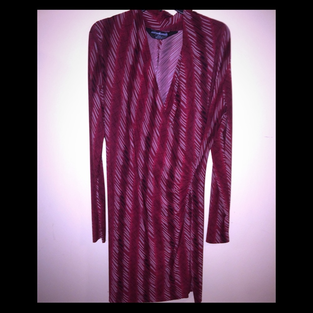 Wrap Dress (red,white,black)